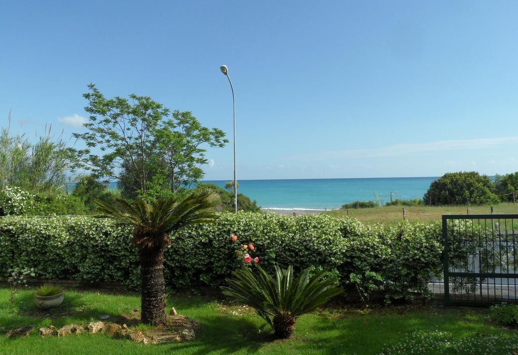 Villa Comics Villammare Exterior foto